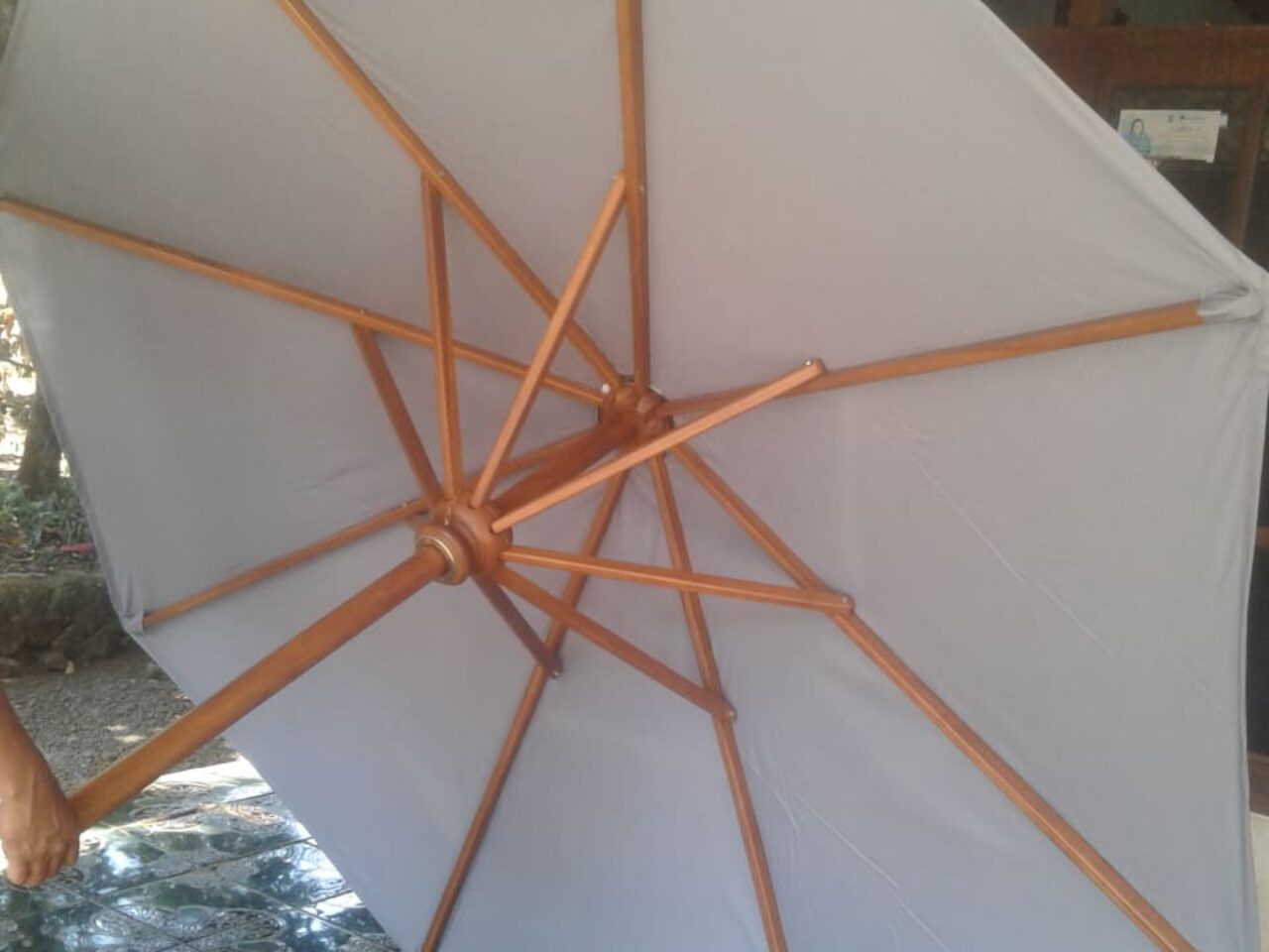 Υφασμάτινη ομπρέλα (ξύλο teak)